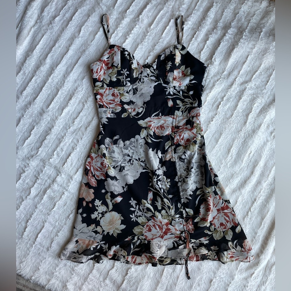 Lulu’s Black Floral Ruched Drawstring Mini Dress - Picture 2 of 7